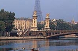 Paris 'Musts' - City Tour, River Seine Cruise and Lunch
