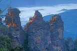 Blue Mountains and Australian Wildlife Encounter Motorcoach Day Tour
