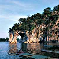 Guilin Half Day Tour - Fubo Hill, Reed Flute Cave, Elephant Hill