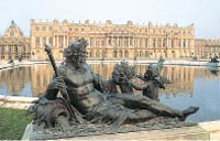 Versailles and Optional Fountain Show - Guided Tour