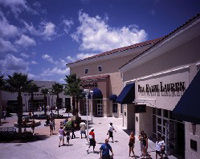 Shop and Play - Orlando Premium Outlets