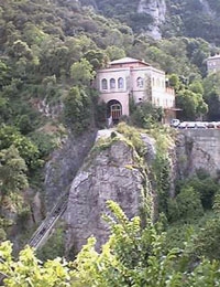 Montserrat and Modernist Barcelona City Tour