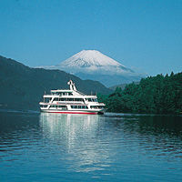 Mt Fuji, Hakone and Onsen 2-Day Tour from Tokyo: Return by Bullet Train
