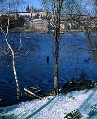 Prague Castle Entrance Tickets and Guided Walking Tour