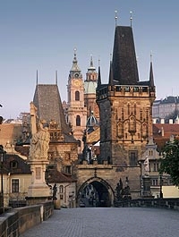 Prague Castle Entrance Tickets and Guided Walking Tour
