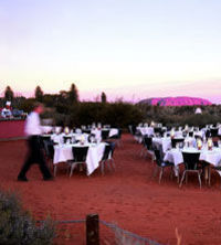 Alice Springs to Uluru (Ayers Rock) 3-Day Red Centre Highlights Tour