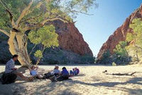 Alice Springs to Uluru (Ayers Rock) via West MacDonnells 4-Day Tour