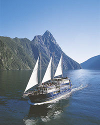 Milford Sound Mariner Overnight Cruise