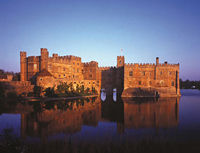Leeds Castle Private Viewing, Canterbury, Greenwich and Thames River Cruise