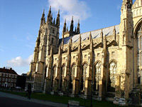 Leeds Castle Private Viewing, Canterbury, Greenwich and Thames River Cruise