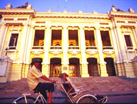 Hanoi City Private Tour including Cyclo Ride and Lunch
