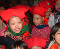 Hoa Binh and Hilltribe Villages Private Tour