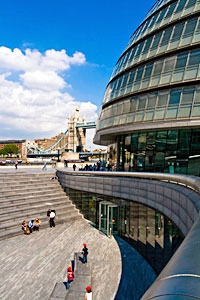 Private London Bridge to the Tower Photography Walking Tour