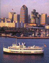 San Diego Dinner Dance Cruise