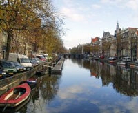 Amsterdam Canal Bus Hop On Hop Off Day Pass and Van Gogh Museum