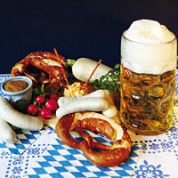 Bavarian Beer and Food Evening Tour in Munich