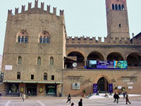 Classical Bologna Private Walking Tour