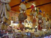 Private Gourmet Walking Tour of Bologna - Pasta, Mortadella and Chocolate