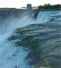 Niagara Falls Express: Overnight Tour from New York