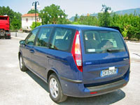 Naples Airport to Positano or Ravello Private Arrival Transfer