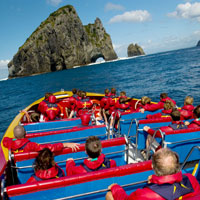 Excitor Hole in the Rock High Speed Adventure in the Bay of Islands