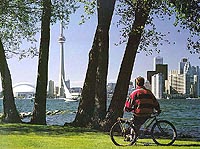 Grand City Tour of Toronto plus Harbour Cruise