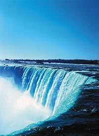 Niagara Falls Freedom Day Trip from Toronto