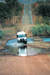 2 Day 4WD Windjana Gorge, Tunnel Creek and Geikie Gorge Aboriginal Adventure