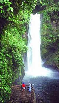 La Paz Waterfall Gardens Nature Park and Wildlife Refuge