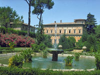 Renaissance Rome Private Walking Tour - Palazzo Farnese, Villa Farnesina