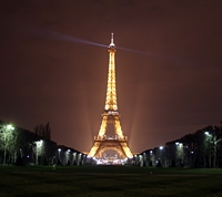 Private Romantic Paris by Night - Seine River Cruise and Dinner
