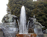 Black and White Magic Evening Tour of Magic Turin