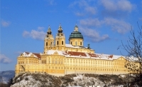Romantic Danube Valley Day Tour from Vienna