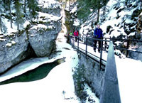 Ice Walk in Johnston Canyon