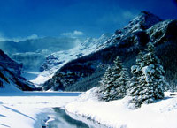 Lake Louise and Icefields Winter Tour