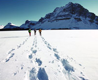Snowshoeing at Vista Lake