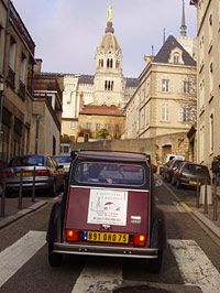 Private Lyon and Monts D'or Tour by Citroen 2CV