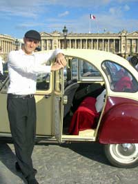 Private Paris Essentials Sightseeing Tour By Citroen 2cv