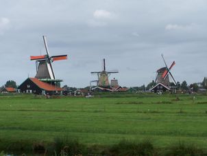 The Windmills Half Day Tour to Zaanse Schans Windmills, Marken and Volendam