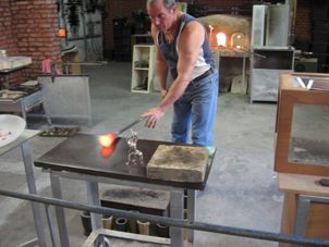 Watching a vase being made Murano, Burano and Torcello Half Day Sightseeing Tour