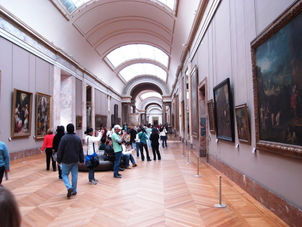 Hall of art history Best of Paris by Minivan - City Tour, Louvre Museum and Seine River Cruise