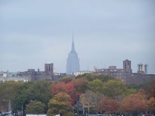 The Empire State Building Manhattan Island Cruise