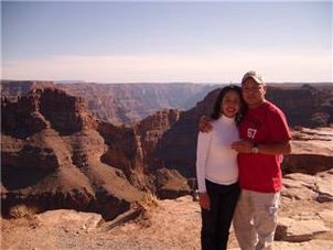 Gustavo and Lucia in the Grand Canyon Grand Canyon West Rim Combo: Luxury SUV, Helicopter and Boat