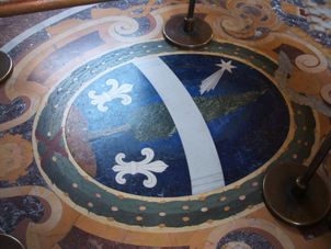 Popes coats of arms Vatican Museums, Sistine Chapel and St. Peter's Rome Walking Tour