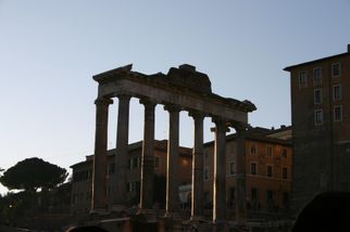 Ancient Rome Ruins Ancient Rome Walking Tour includes Colosseum, Roman Forum, Trevi Fountain and Pantheon