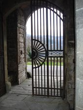 Castle Door Gate Chianti Region with Wine Tasting Afternoon Tuscany Tour from Florence