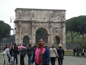 Arco Di Costantino e Anfiteatro Flavio Colosseo Rome Hop On Hop Off Double Decker Bus Tour