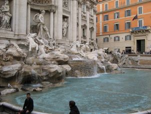 Trevi Fountain Ancient Rome Walking Tour includes Colosseum, Roman Forum, Trevi Fountain and Pantheon