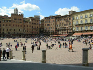 Piazza del Campo Siena and San Gimignano Full Day Tuscany Tour from Florence