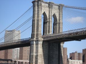 Close-up - Brooklyn Bridge 90 Minute Manhattan Harbor Cruise